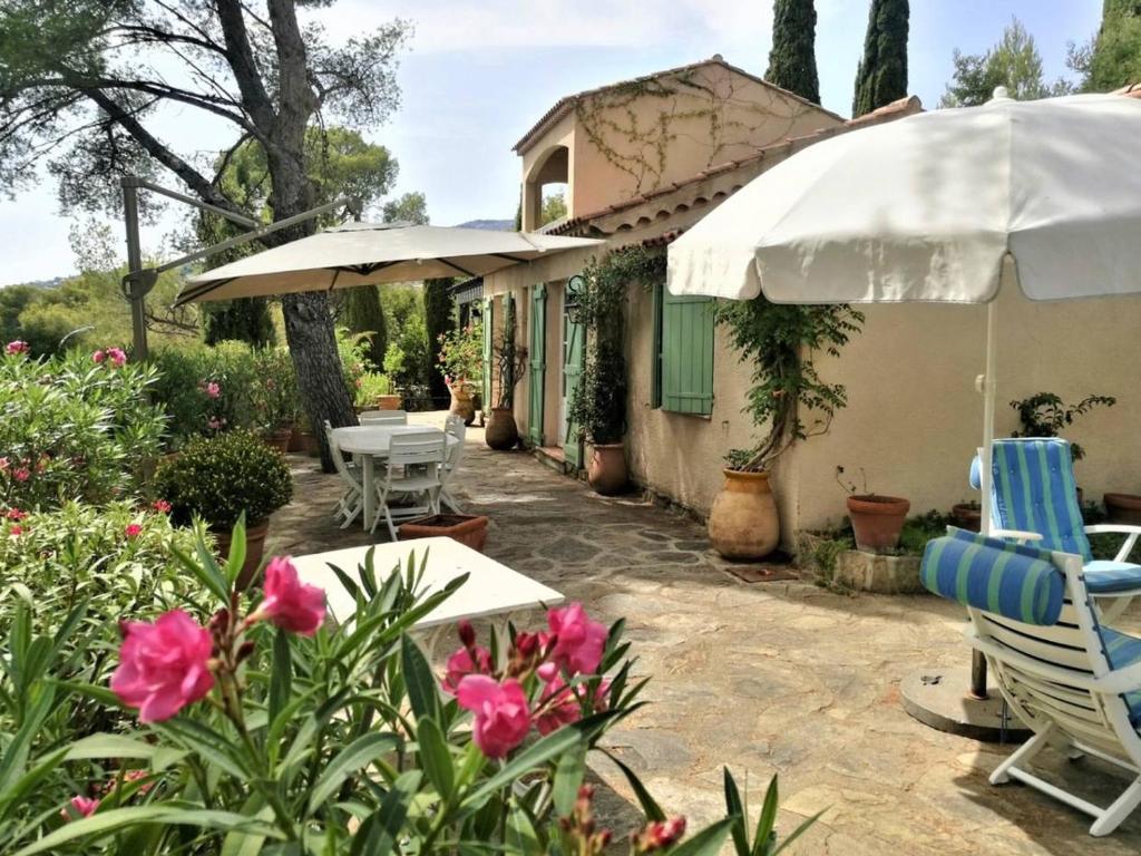 Villa Villa Le Lavandou, 5 pièces, 8 personnes - FR-1-308-165 Villa LES IRIS N°165 RD 559, 83980 Le Lavandou