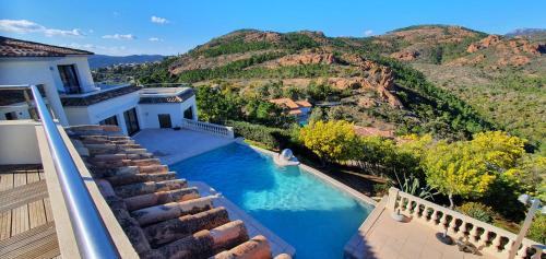 Villa Le porphyre rouge 1 für 6 Personen mit Pool und Meerblick Anthéor france