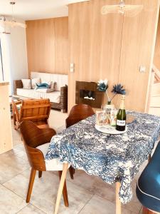 Villa le Skiff, de la plage au spa Rue des Fauvettes 13 50270 Barneville-Carteret Normandie