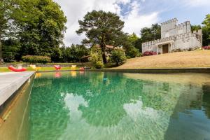 Villa LES ECURIES KEYWEEK villa with swimming pool in wooded park Biarritz 13 rue de la bastille 64200 Biarritz Aquitaine