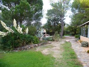 Les Grillons