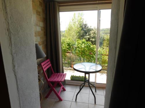 Appartement villa les Pins lotissement les Pins n°8 Quartier les Blaches Mirabel-aux-Baronnies