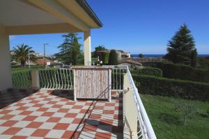 Villa Les quatre vents 45 Chemin des Collés 06800 Cagnes-sur-Mer Provence-Alpes-Côte d\'Azur