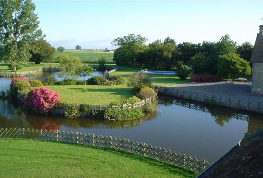 Location 30 personnes Location Coq Fresne, 72290 Les Coulombray