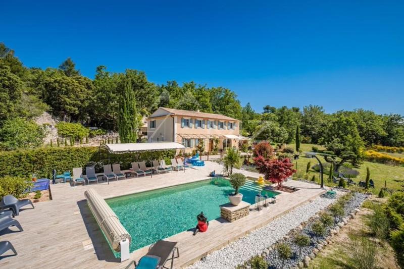 Villa Location bastide provencale Luberon  84220 Murs