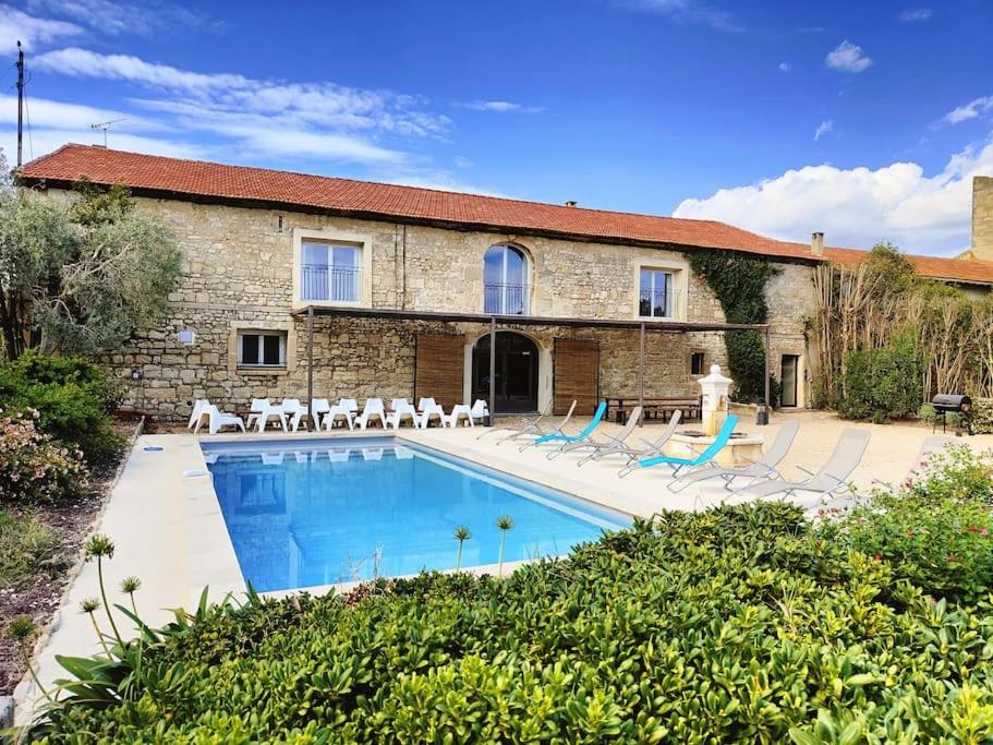 Villa Loft du Mas Florence - Arles (18 personnes) Chemin de Montredon 13200 Arles