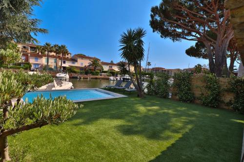 Maison de vacances Villa Lostan 57 rue de la giscle Grimaud