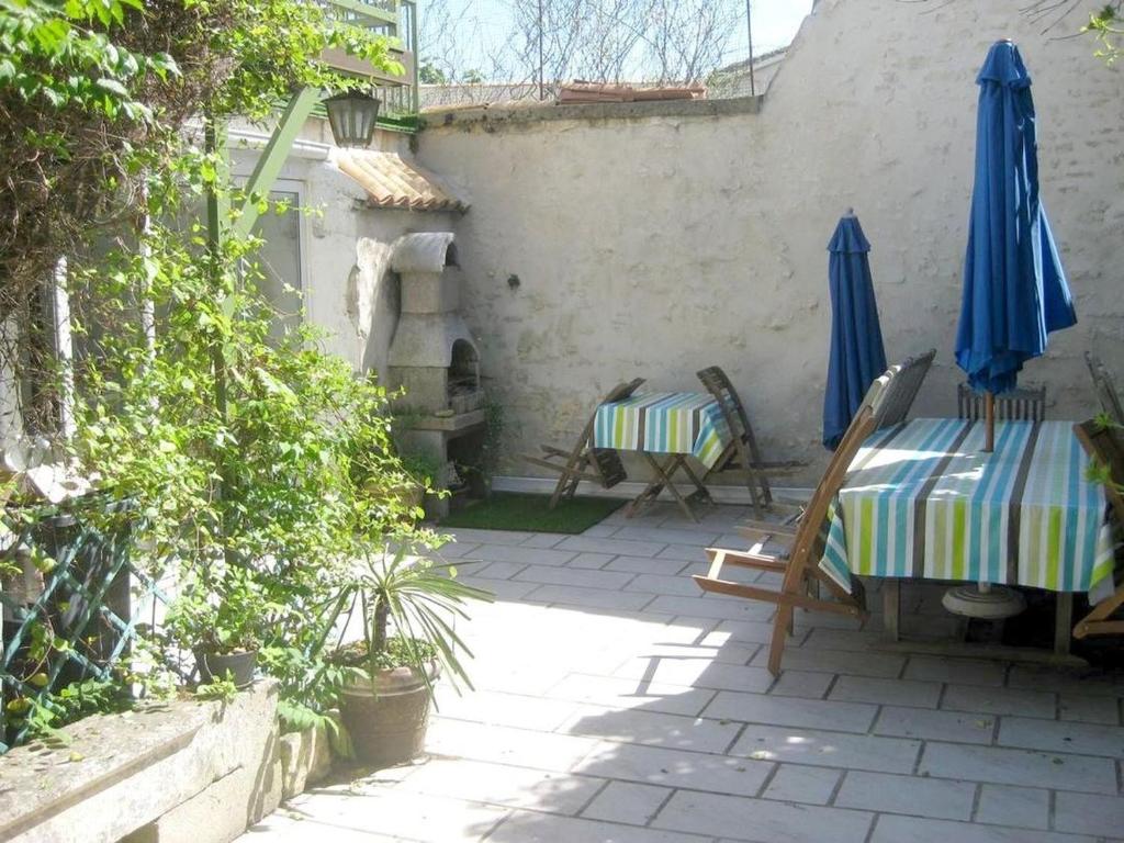 Lotus Peralta Beach Villa