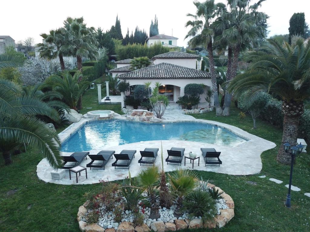 Luxueuse villa piscine et jacuzzi 3127 Route des Serres, 06570 Saint-Paul-de-Vence
