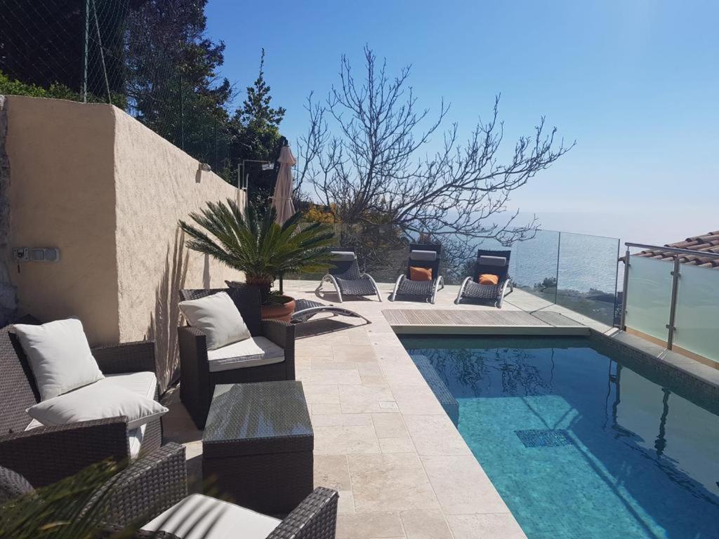 Villa Luxurious, Quiet, and Peaceful, 3 floor villa, 5km from Monaco 59 Route de Menton 06320 La Turbie