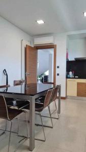 Luxurious VILLA 6 BD W/heated pool , GOLF, Beach