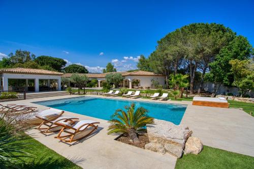 Luxurious Villa in the Golf of St Tropez