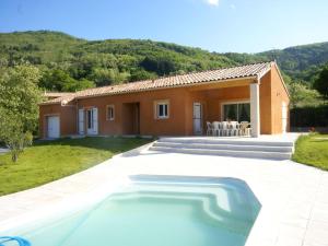 Villa Luxurious Villa in Thueyts with Private Pool  7330 Thueyts Rhône-Alpes