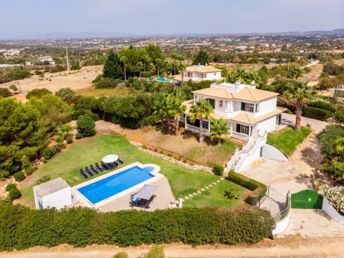Luxury Algarve Villa 4 Bedrooms Villa Salvador Pool Table Private Pool Pera