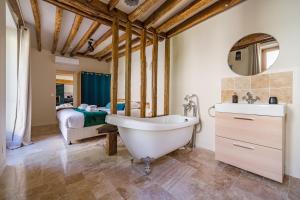 LUXURY Magnifique Bergerie Corsica proche PARIS