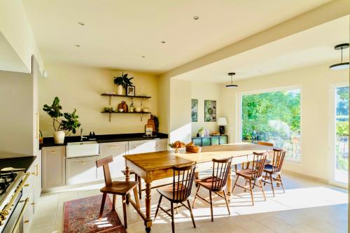 Luxury Pyrenees Villa, Tourmalet, gardens, gym
