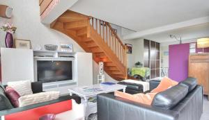 Luxury Top Floor Duplex spa jacuzzi terrasses parking 4 personnes centre-ville