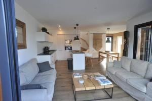 Luxury Villa for 8 people with private swimming pool