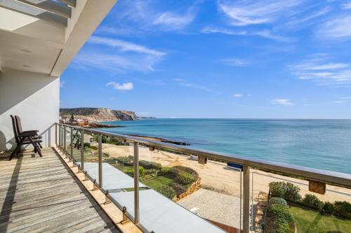 Luz da Lua. Ocean front luxury. Private pool.