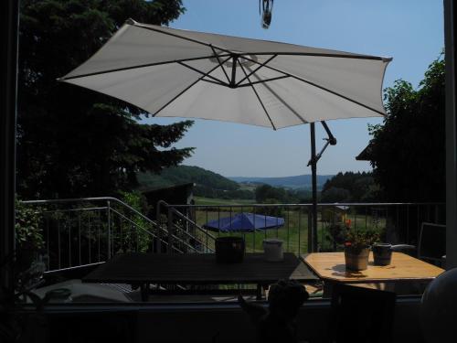 B&B / Chambre d'hôtes Villa Luzia Hauptstr. 36 Meuspath