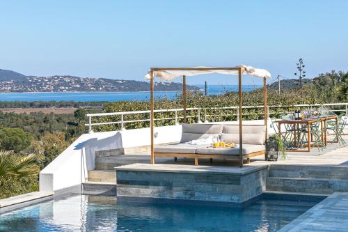 Magnificent villa 16p sea view PINARELLU beach 5M - Porto Vecchio 15min