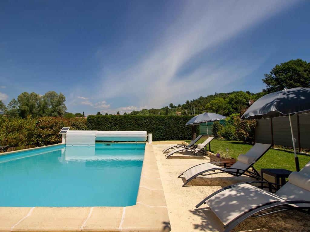 Magnificent Villa in Gargas with Private Swimming Pool , 84400 Gargas