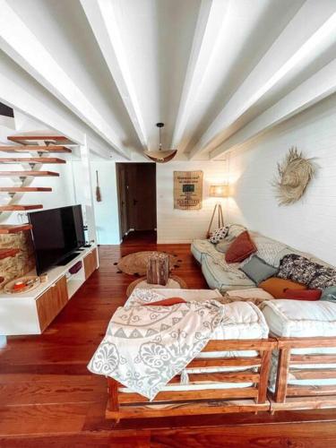 Magnifique maison de plage nichée sous les pins