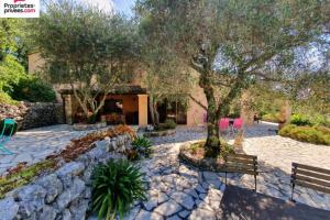 Magnifique propriété privée nichée, proche Cannes