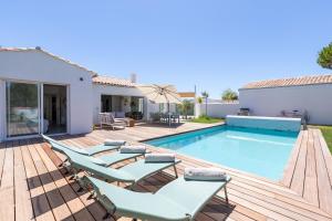 Magnifique Récente Villa de charme avec piscine