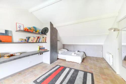 MAGNIFIQUE VILLA À 10 MINUTES À PIED DU CENTRE-VILLE D'AVIGNON WiFI GRATUIT