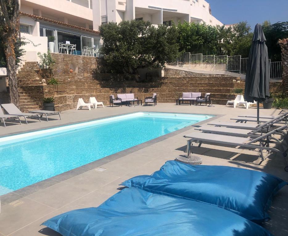 MAGNIFIQUE VILLA À 10 MINUTES À PIED DU CENTRE-VILLE D'AVIGNON WiFI GRATUIT 84000 Avignon