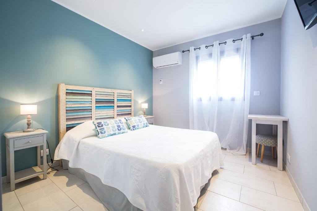 Magnifique VILLA avec jacuzzi au pied du STADE 93200 Saint-Denis