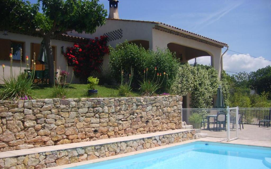Magnifique villa avec jacuzzi