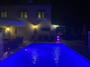 Magnifique Villa avec piscine Beaujolais