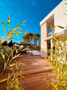 Magnifique Villa contemporaine climatisé piscine Ref Villa Notre Dame