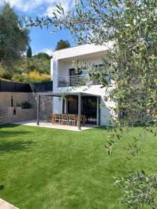 Magnifique Villa moderne de 130m² à Opio-6 places