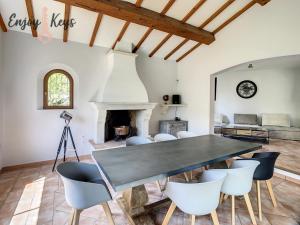 Villa Magnifique Villa Provençale - Mallemort ** 67 Chemin du Puits 13370 Mallemort Provence-Alpes-Côte d\'Azur