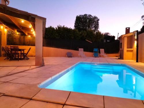 Magnifique Villa sur TOURBES pres du Cap D'Agde