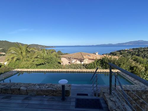 Magnifique villa vue mer avec piscine