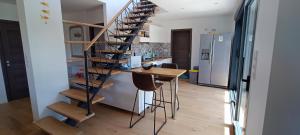 Magnifique Villa-vue mer de l'étage-terrain 800m² - La Clé Chaumoise