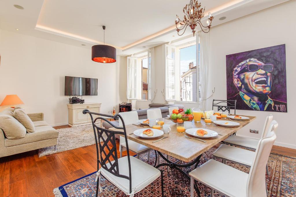 Appartements Villa Maiffret 1 YourHostHelper 15 Avenue du Maréchal Gallieni, 06400 Cannes