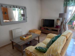 Maison 100m2, 3 chambres, jardin et piscine