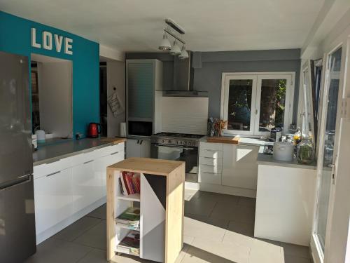 Maison 140 m2 avec vue lac, Terrasse 100m2, jardin