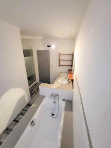 Maison 3 chambres avec piscine couverte