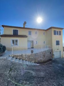MAISON 5 CHAMBRES PISCINE