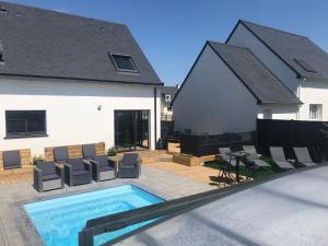 Maison 8 pers en bord de mer avec piscine chauffée toute l'année, spa et hamman