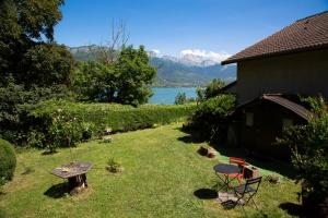 Maison à 30 mètres du lac et piste cyclable