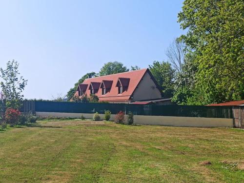Maison à 8km d'Etretat avec grand jardin