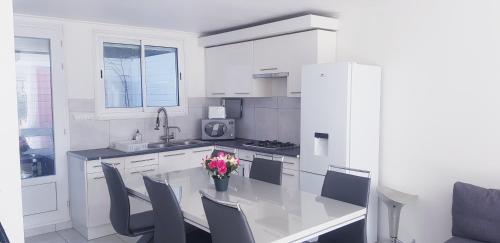 MAISON APPARTEMENT TOUT CONFORT À 10mn des plages