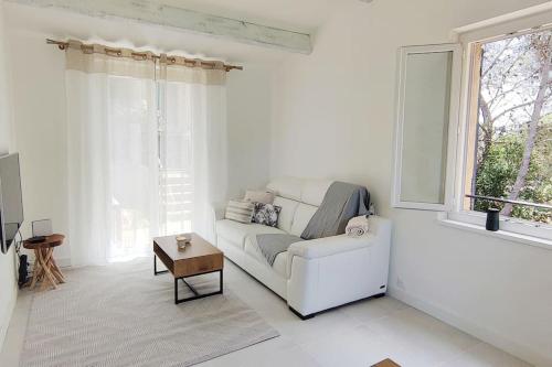 Maison au village et au calme totalement rénovée.